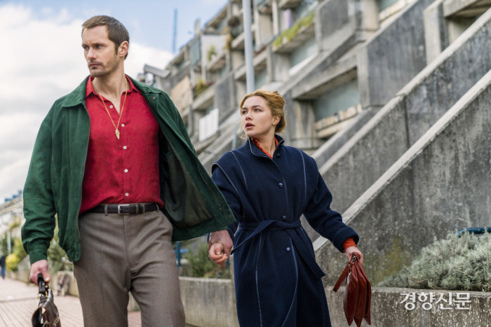 드라마 <리틀 드러머 걸>의 한 장면. (주)왓챠 제공