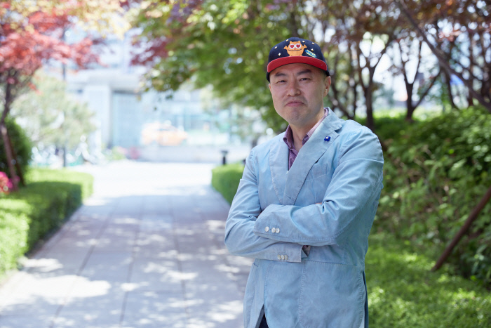 <인간수업>을 연출한 김진민 감독. 넷플릭스 제공