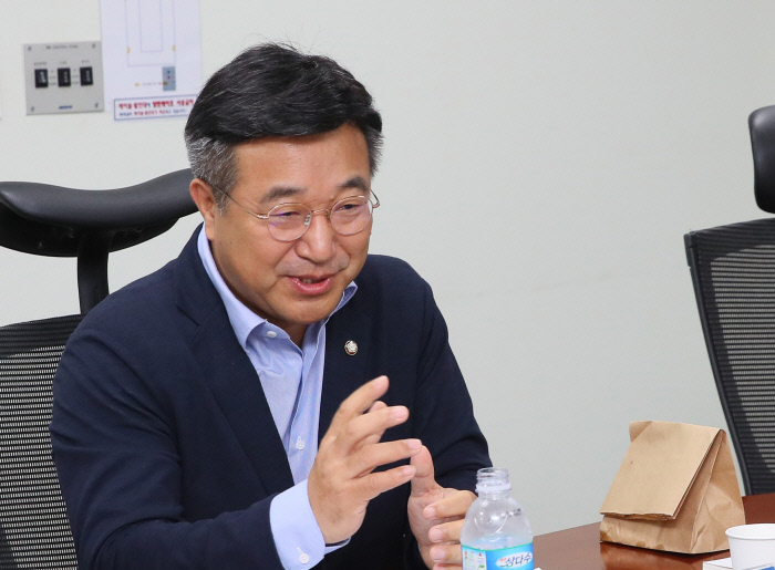 더불어민주당 소속 윤호중 국회 법제사법위원장 /연합뉴스