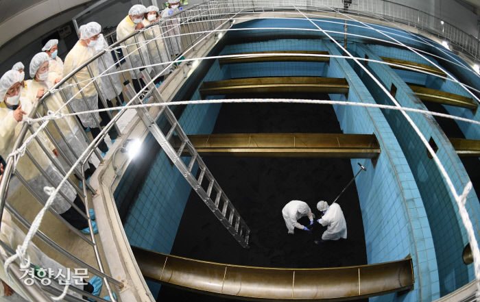 우철훈 선임기자