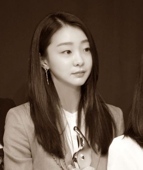 출처: 매니지먼트AND 공식 인스타그램 김다미