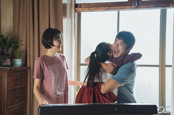 출처: 롯데엔터테인먼트