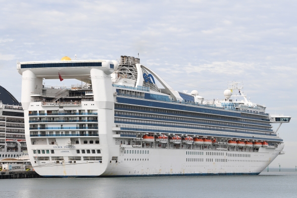 골든 프린세스 호, EPA/James Ross/연합뉴스