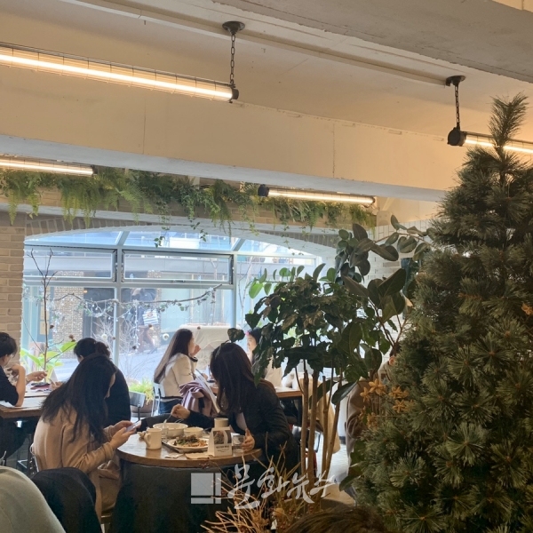 힐사이드테이블