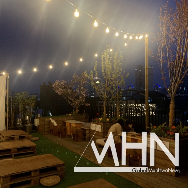 잠실 송리단길 루프탑 비스트로 펍 아낙네그루브