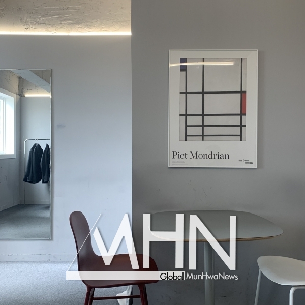 성수 카페 시너리 쇼룸공간