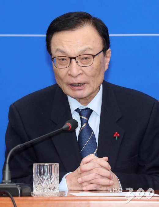 &nbsp;더불어민주당 이해찬 대표가 9일 오전 서울 여의도 국회에서 열린 인재영입행사에서 발언하고 있다. / 사진=홍봉진 기자 honggga@