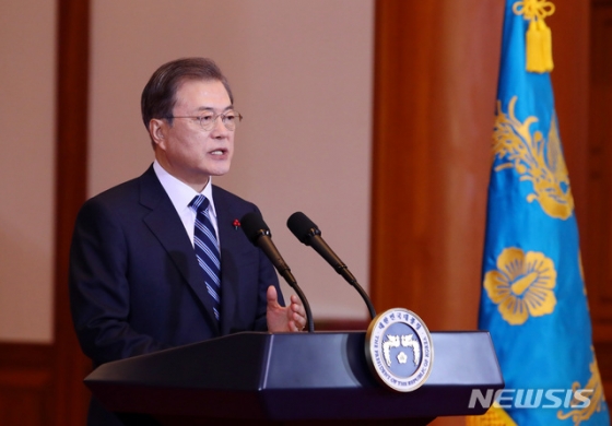 [서울=뉴시스]배훈식 기자 = 문재인 대통령. 2020.01.07.   dahora83@newsis.com