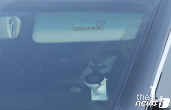 (청주=뉴스1) 김용빈 기자 = 윤석열 검찰총장이 신임 부장검사 리더십과정 강화 프로그램 참석을 위해 14일 오전 충북 진천 법무연수원으로 들어가고 있다. 2020.1.14/뉴스1  <저작권자 © 뉴스1코리아, 무단전재 및 재배포 금지>