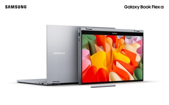 S펜과 QLED 터치 디스플레이를 탑재한 '갤럭시 북 플렉스 알파' /사진=삼성전자