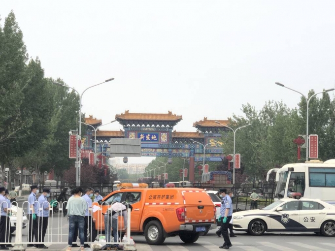 베이징 코로나19 신파디 시장 정문앞. / 사진=김명룡