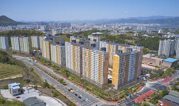 경북 경산시 ‘경산 사동 팰리스 부영 2단지’ 전경. /부영주택 제공