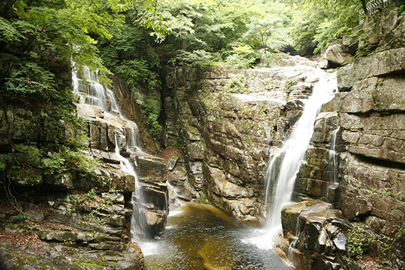 청량한 무릉계곡 쌍폭포