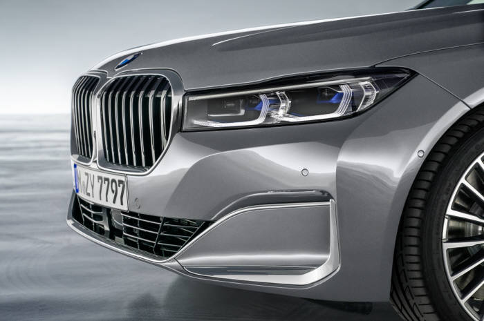 BMW 뉴 7시리즈 레이저 라이트.