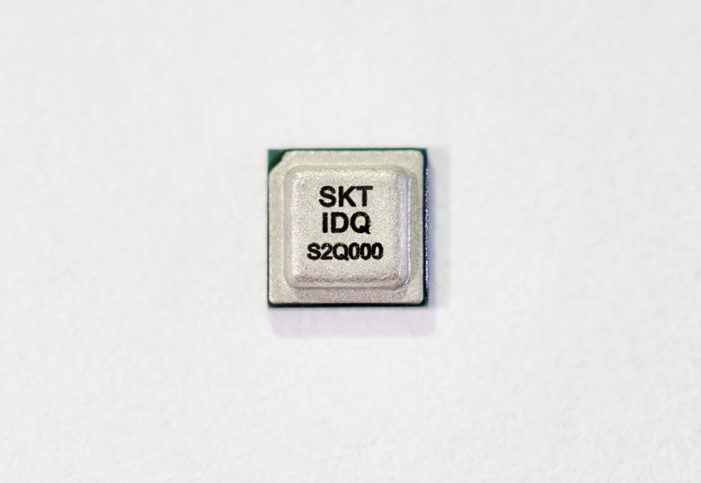 SK텔레콤 QRNG 칩셋