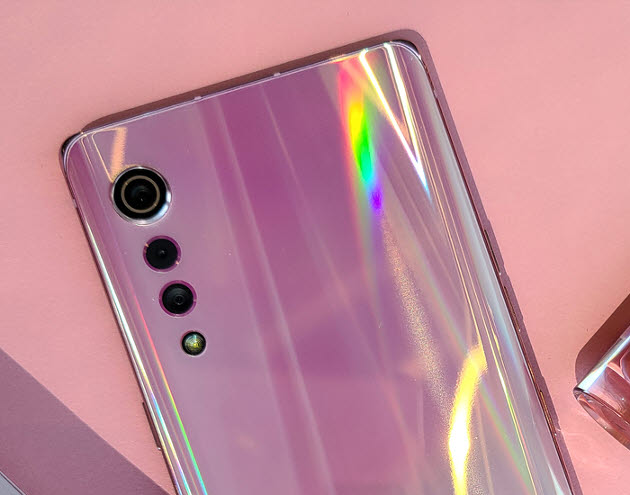 LG유플러스 전용 색상으로 출시 예정인 LG 벨벳 핑크