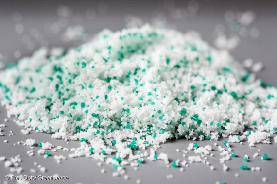 최근 해염(海鹽)에서 미세 플라스틱이 발견됐다. 사진=그린피스