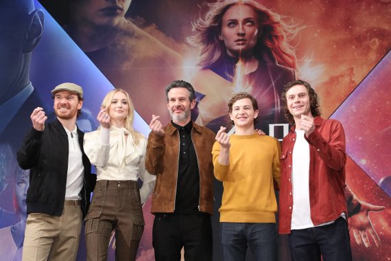 영화 '엑스맨:다크 피닉스'                                                                                                                                                       '엑스맨'의 배우와 제작진. 연합뉴스