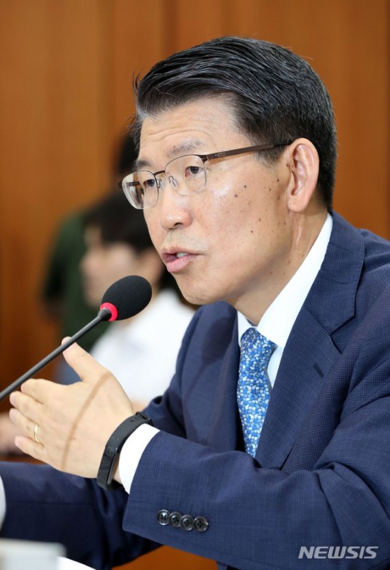 은성수 신임 금융위원장