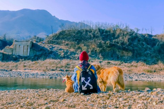 한탄강 주상절리길 01코스 구라이길. 01코스는 한탄강을 끼고 걸어 중간중간 강을 바라보며 쉬기 좋다