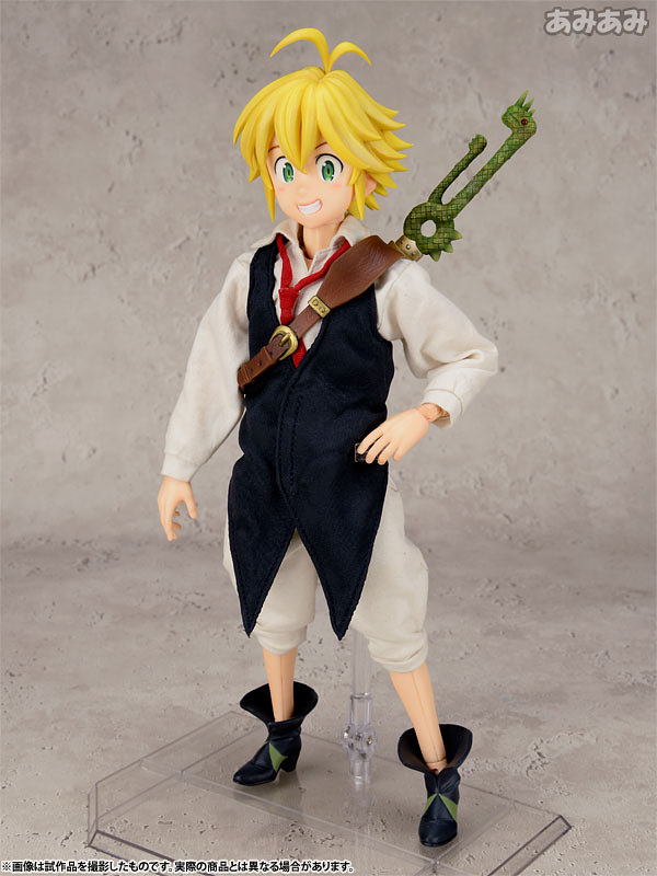 ▲ 액션 피규어이지만 상당히 고가다. 옷의 재질이 플라스틱이 아닌 실제 옷감인 것이 특징 (사진출처: 아미아미 홈페이지)