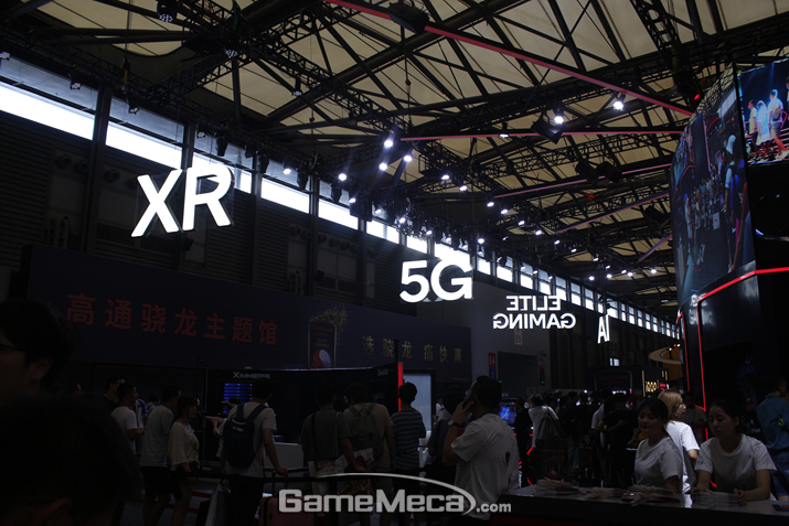 ▲ XR, 5G, 엘리트 게이밍, AI 등 핵심 키워드들이 보인다 (사진: 게임메카 촬영)