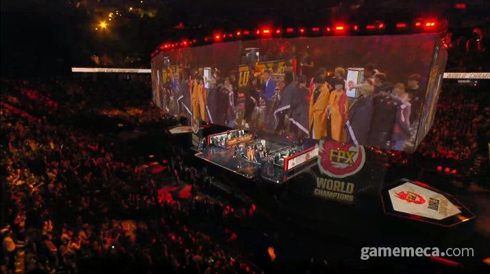 ▲ 펀플러스 피닉스가 롤드컵 2019 챔피언에 등극했다 (사진출처: 롤드컵 2019 생방송 갈무리)