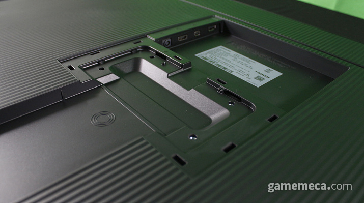 ▲ HDMI 2.0과 Mini DP 포트를 지원한다 (사진: 게임메카 촬영)