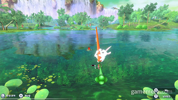 ▲ 실감 나는 낚시를 즐길 수 있다 (사진제공: 아크시스템웍스)