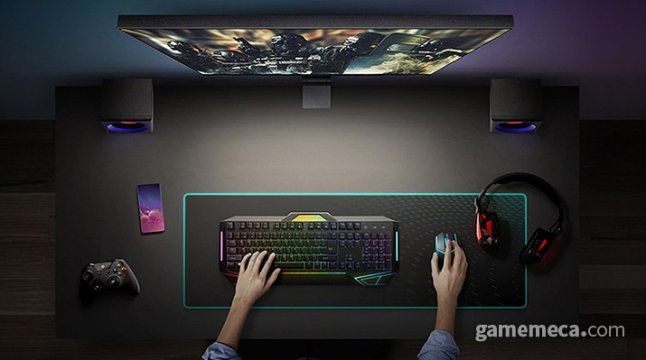 ▲ 공간 활용이 자유로운 게이밍 모니터 S32R750Q (사진: 게임메카 촬영)