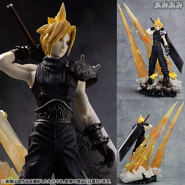 ▲ 스퀘어에닉스 스태틱아츠. 2009년 출시된 완성형 피규어다. 지금이나 옛날이나 클라우드의 미모는 변하지 않는다 (사진출처: 아미아미 홈페이지)