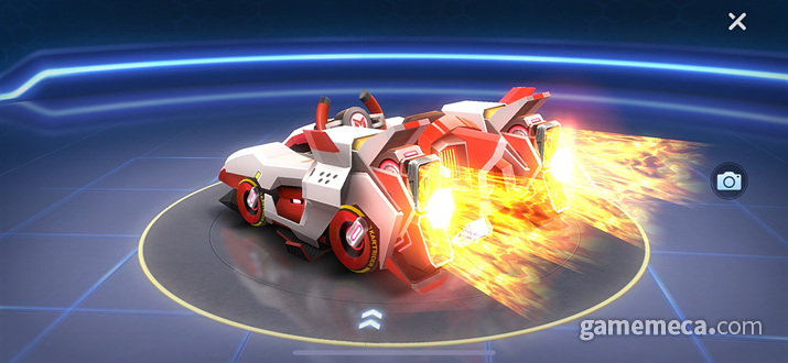 ▲ 사이버포뮬러 못지 않은 부스터 모드를 사용하는 모습도 볼 수 있다 (사진: 게임메카 촬영)