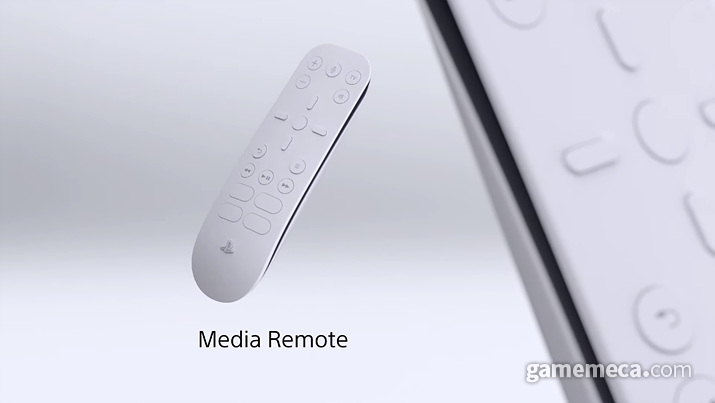 ▲ 미디어 리모트 컨트롤러 등도 함께 공개됐다 (사진출처: PS5 디지털 쇼케이스 생방송 갈무리)