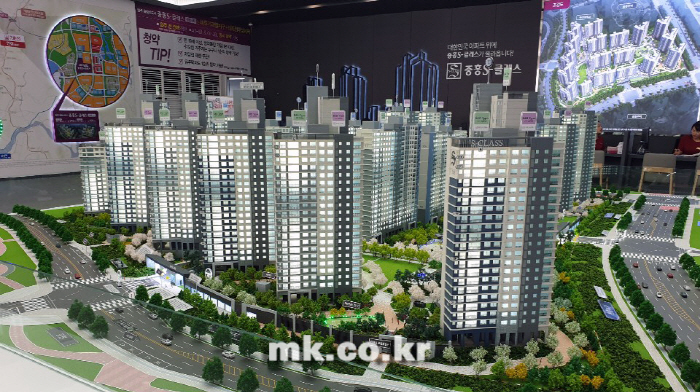 양주옥정신도시 중흥S-클래스 단지 모형 [사진=조성신 기자]