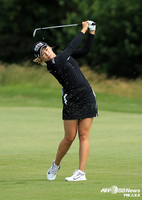 이정은6(사진)가 10일 막 내린 숍라이트 클래식서 준우승을 기록했다. 렉시 톰슨에 선두를 내줬다.