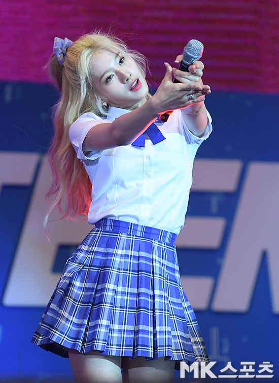 3a5fba160d4c4d96b5401cb9c5002710.jpg