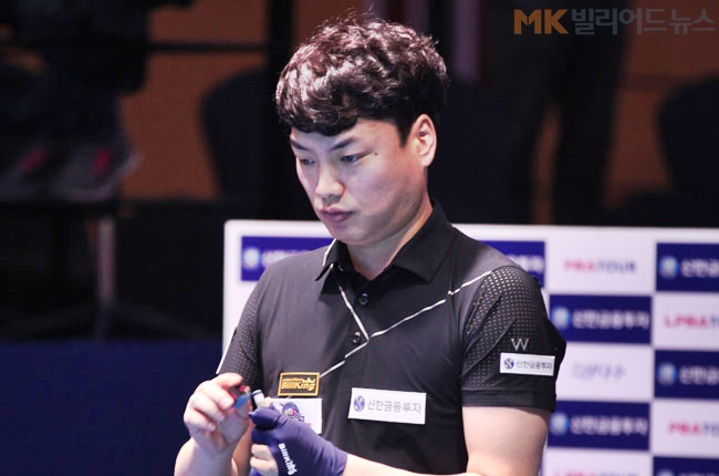 강민구는 신남호에 두 세트를 먼저 내주고도 2세트를 따라붙는 저력을 발휘했으나 5세트서 아쉽게 패배, 대회를 마무리했다.