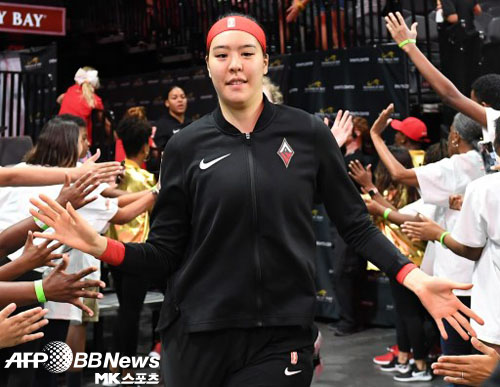 박지수는 4일(한국시간) 댈러스 원정에 교체 출전했다. 사진=ⓒAFPBBNews = News1