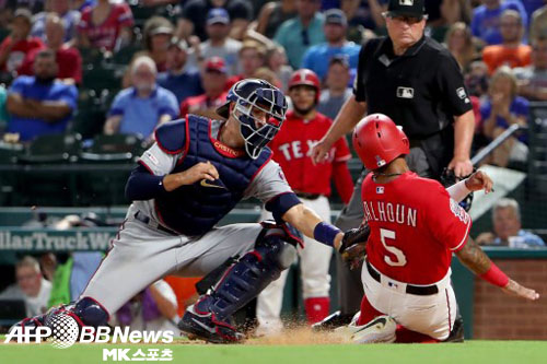 텍사스는 6회 주루 미스가 몇 차례 나오며 추격할 수 있는 기회를 놓쳤다. 사진(美 알링턴)=ⓒAFPBBNews = News1