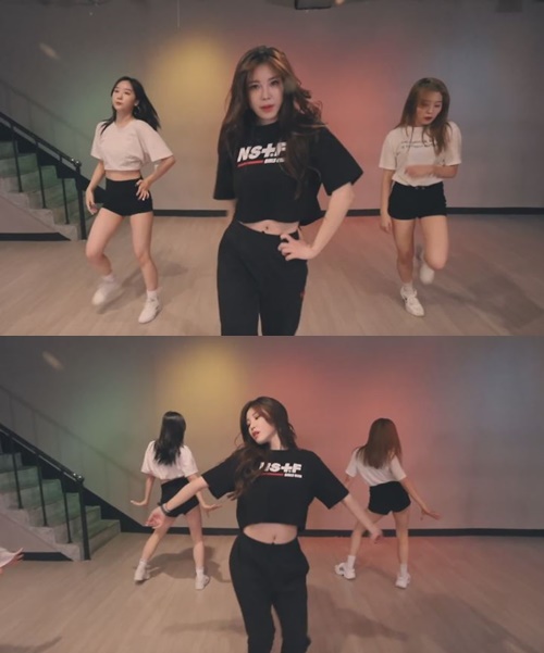 가수 겸 배우 전효성이 커버 안무 영상을 업로드 해 화제가 되고 있다. 사진=전효성 유튜브 채널 영상캡처