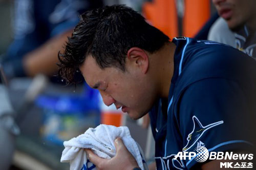 최지만이 손목에 사구를 맞아지만, 교체없이 경기를 뛰었다. 사진=ⓒAFPBBNews = News1