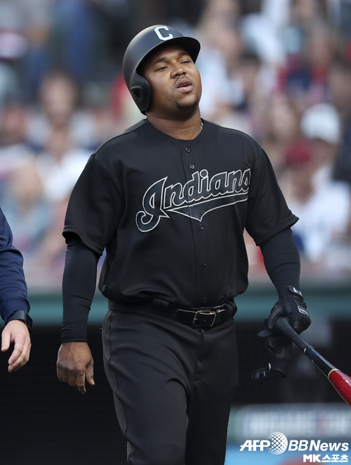 호세 라미레즈가 손목 골절로 이탈했다. 사진=ⓒAFPBBNews = News1