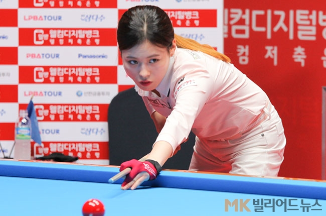 서한솔은 지난대회 준우승에 이어 이번 대회서도 4강에 진출, 2연속 결승진출에 도전했으나 준결승서 고배를 마셨다.