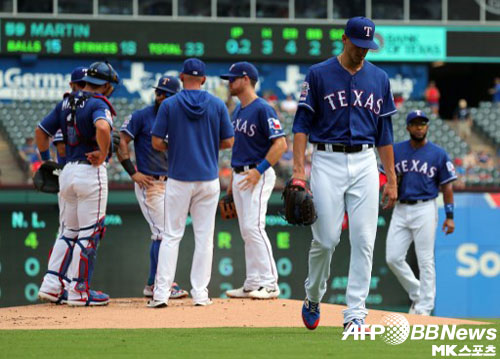 텍사스의 마운드 운영 계획은 생각대로 흘러가지 않았다. 사진(美 알링턴)=ⓒAFPBBNews = News1