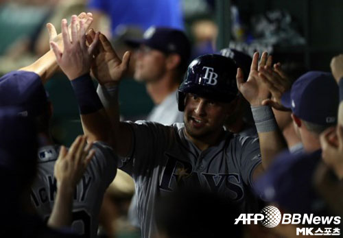 탬파베이는 연장 11회 상대 수비 실책으로 승리를 거뒀다. 사진(美 알링턴)=ⓒAFPBBNews = News1