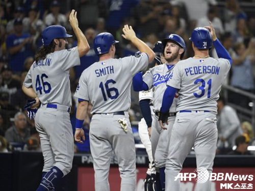 먼시는 만루홈런을 때렸다. 사진(美 샌디에이고)=ⓒAFPBBNews = News1