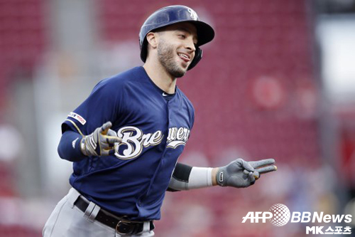 라이언 브론은 1회 만루홈런을 때렸다. 사진(美 신시내티)=ⓒAFPBBNews = News1