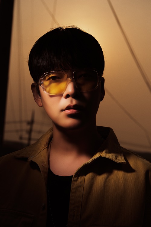 가수 라디가 MK스포츠와 인터뷰를 진행했다. 사진=리얼콜라보