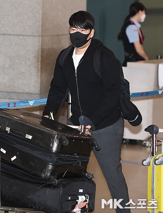 지난 5일 귀국한 강정호. 사진=김영구 기자