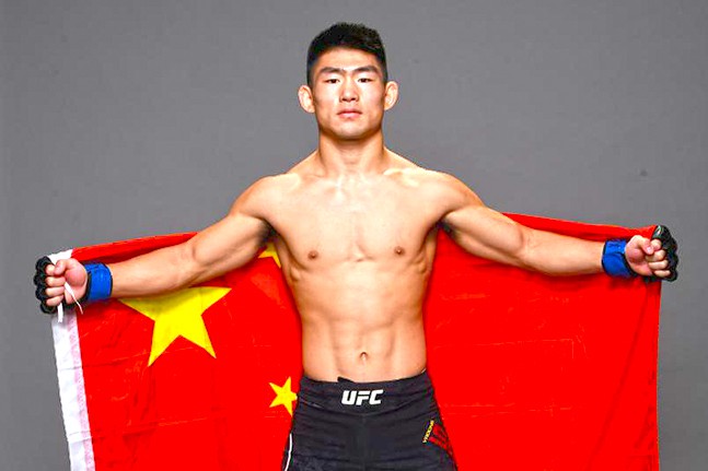 중국 격투기 훈련팀 ‘언보거더우’에는 UFC 밴텀급 공식랭킹 15위 쑹야둥도 속해있다. 사진=UFC 공식 홈페이지
